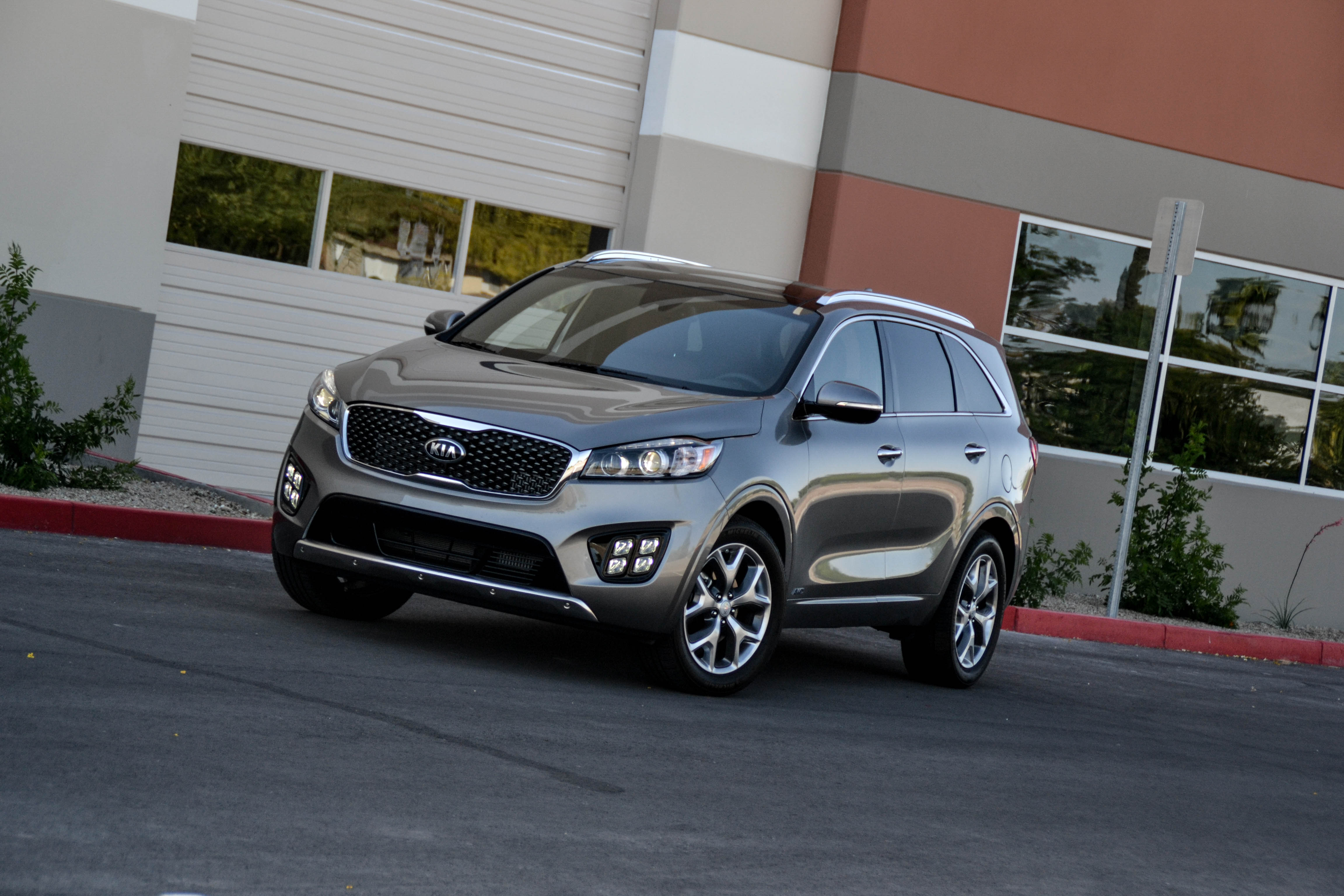 First Drive: 2016 Kia Sorento SXL 2.0T AWD