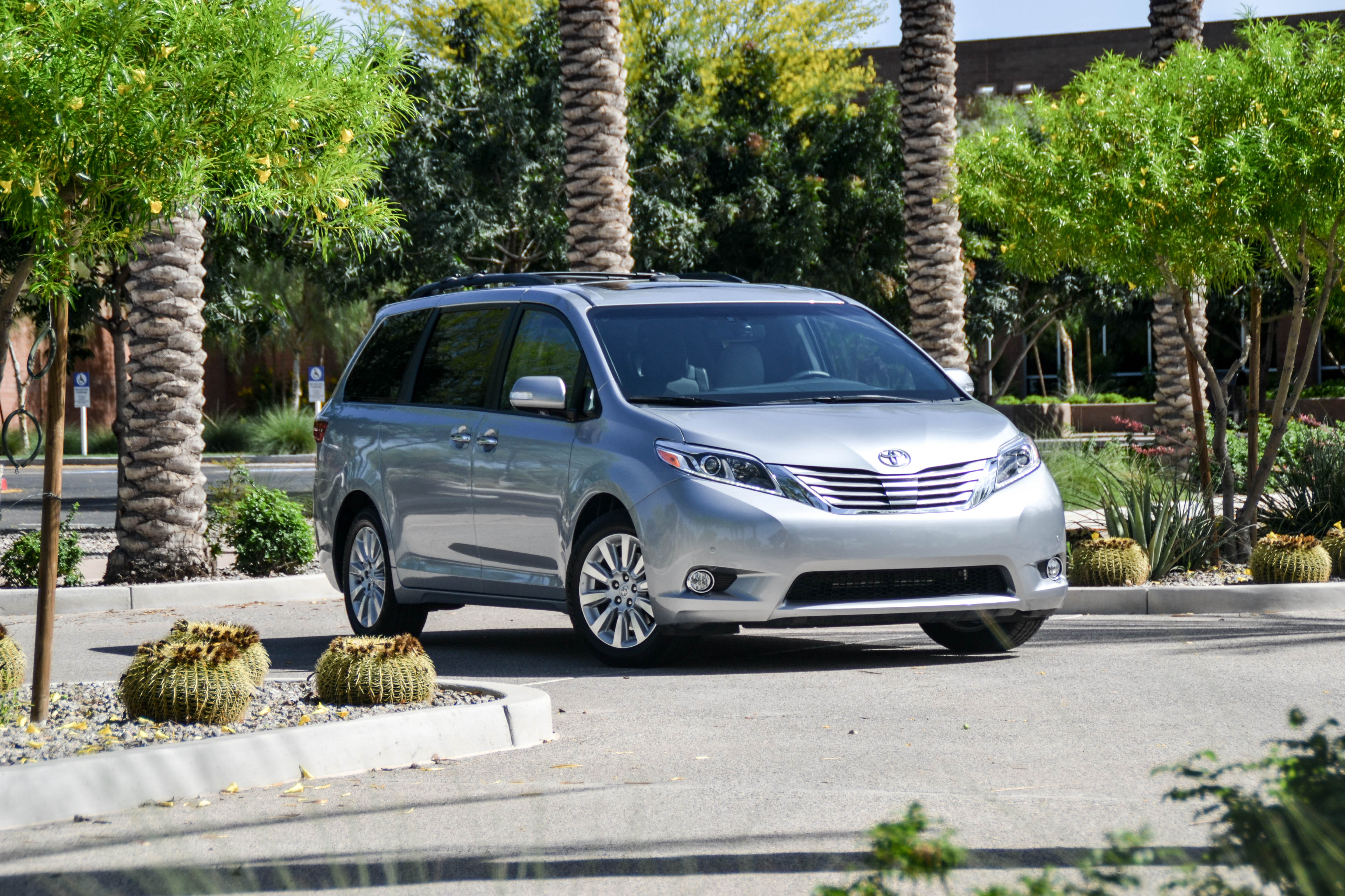 First Drive: 2015 Toyota Sienna Limited