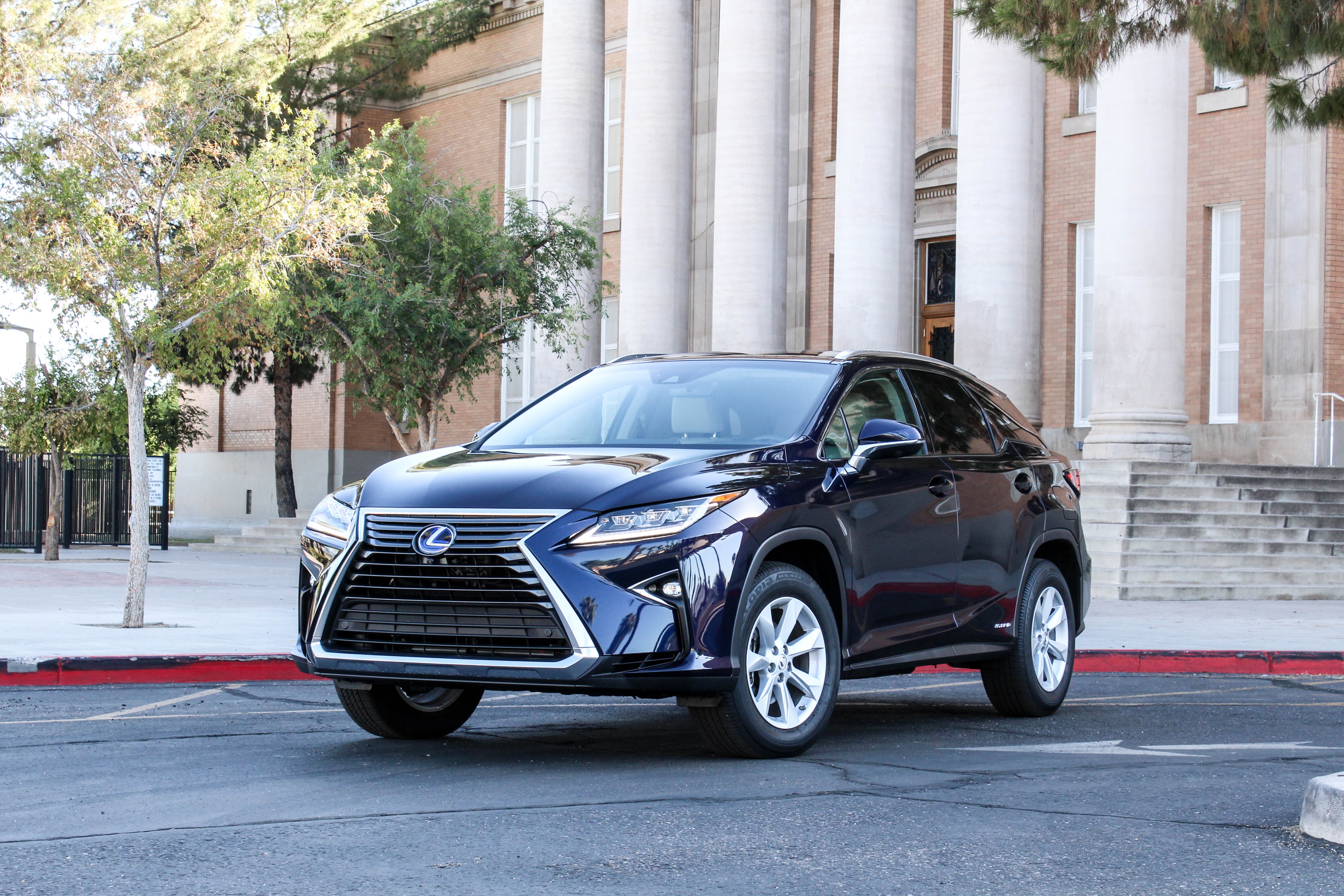 First Drive: 2016 Lexus RX450h