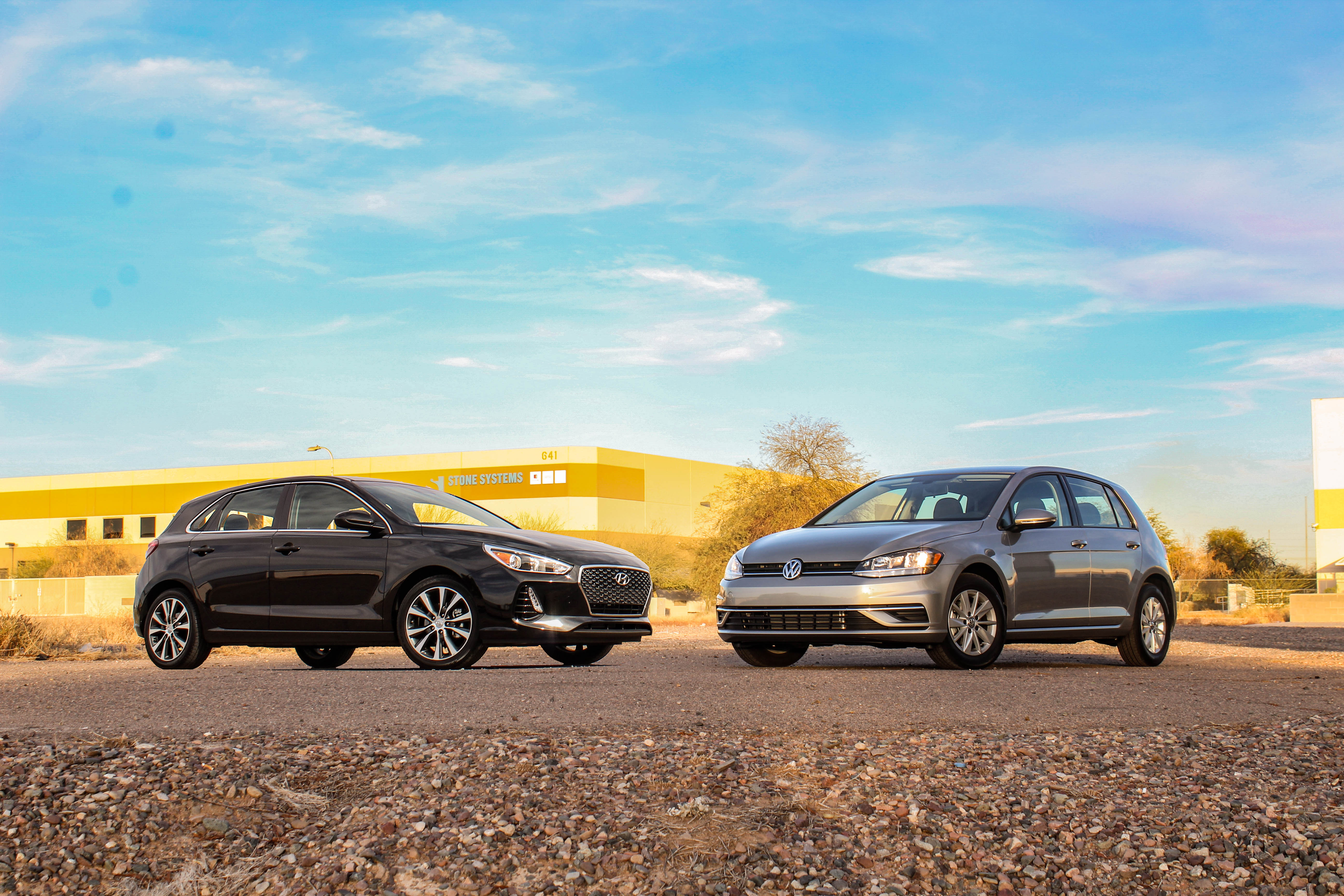 Comparison: Battle of the Hatches VW Golf verse Hyundai Elantra GT