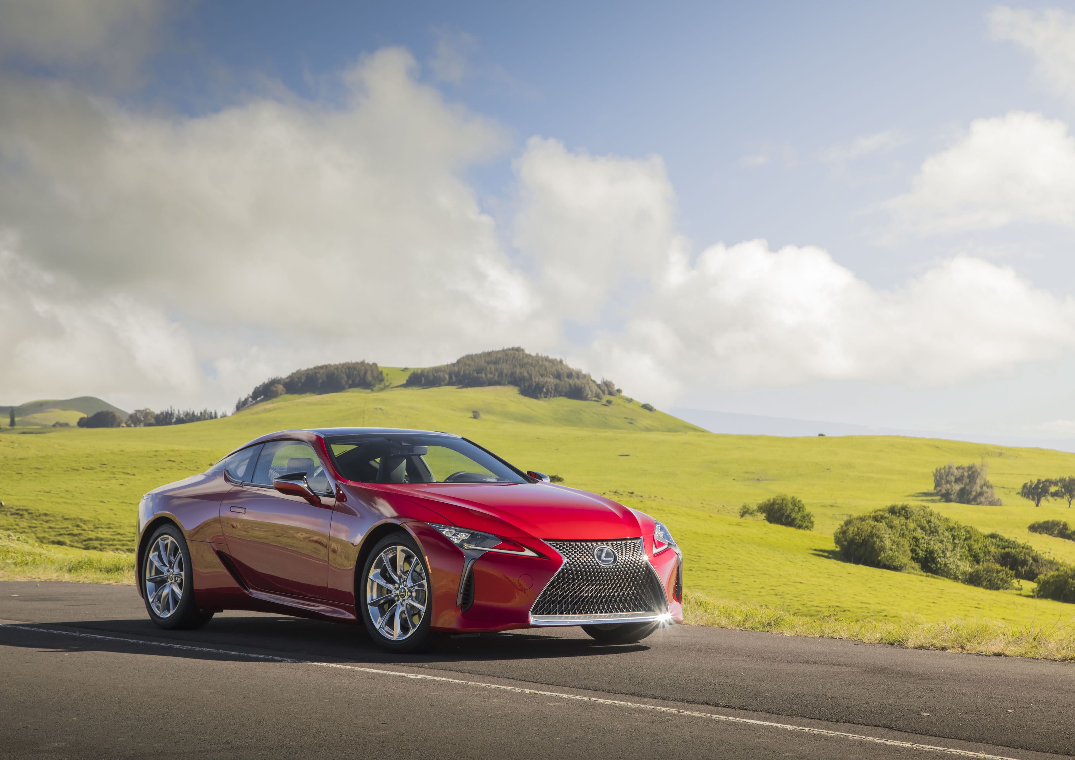 The Sensible Sports Car: 2019 Lexus LC 500 V-8