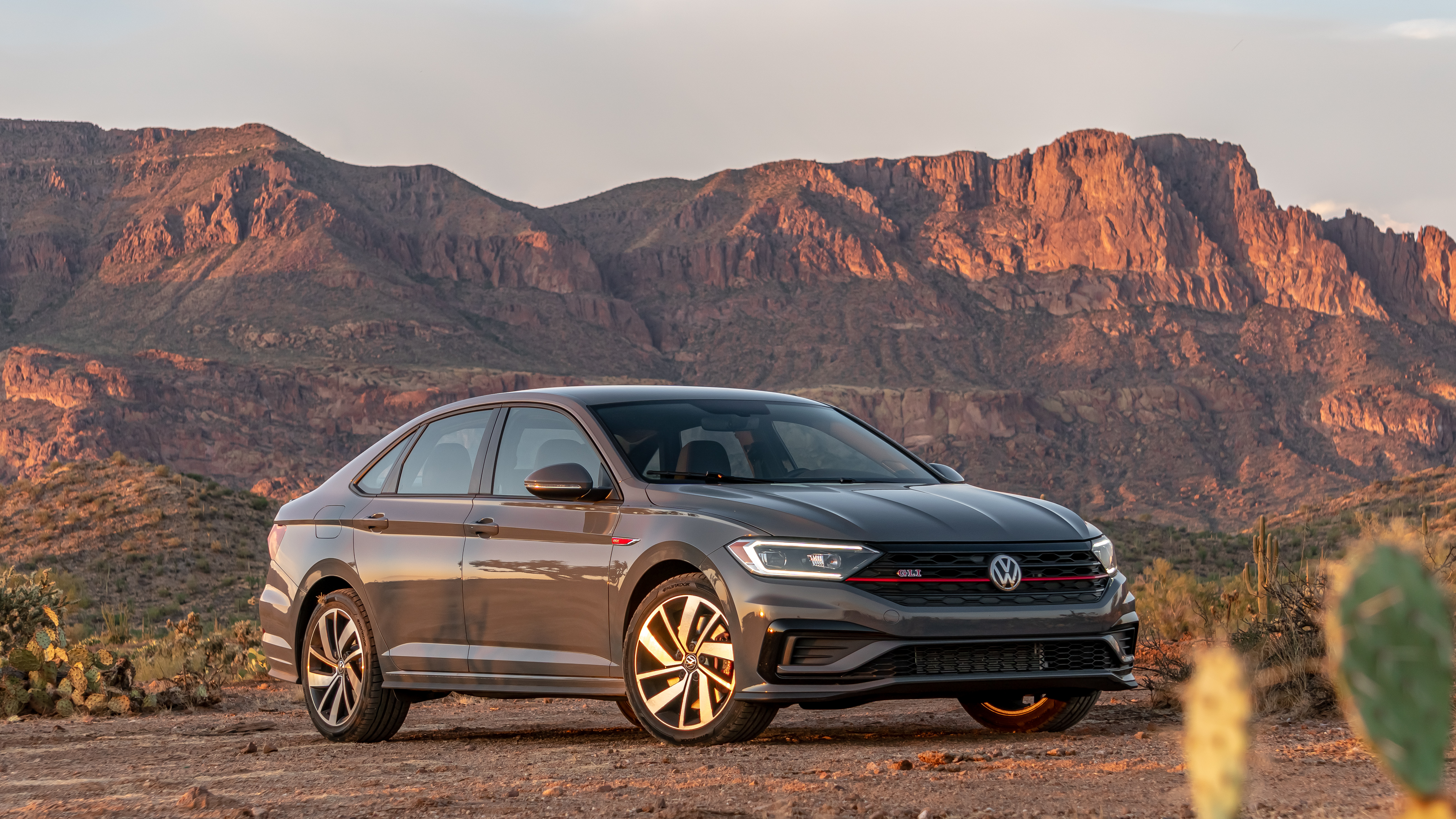 LIMITED SLIP DIFF, LAUNCH CONTROL AND 30-MPG’S: 2019 VOLKSWAGEN JETTA GLI