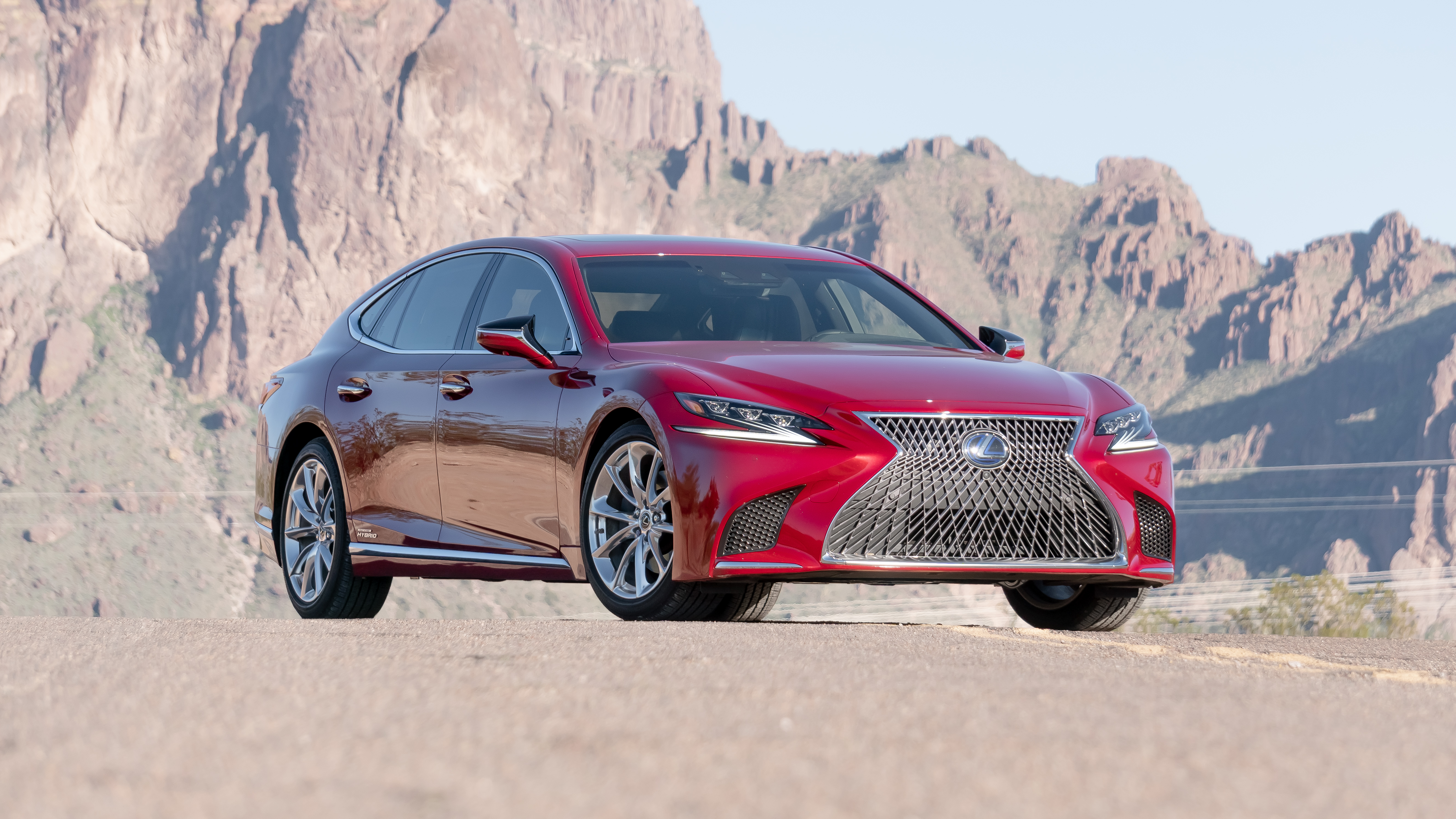 GLITZ AND GLAMOUR: 2020 LEXUS LS 500H HYBRID