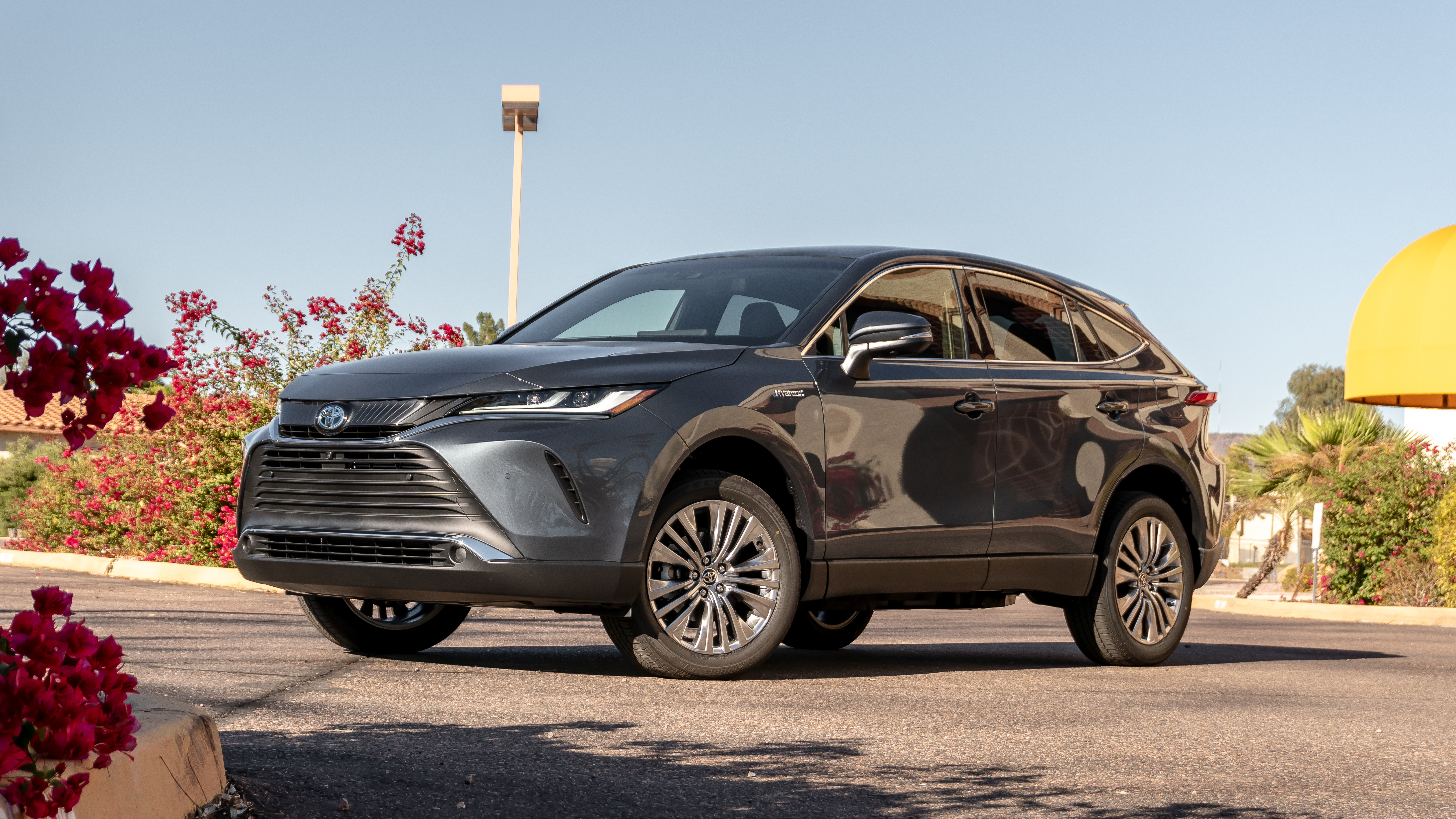 ALL FLASH AND NO SASS: 2021 TOYOTA VENZA HYBRID