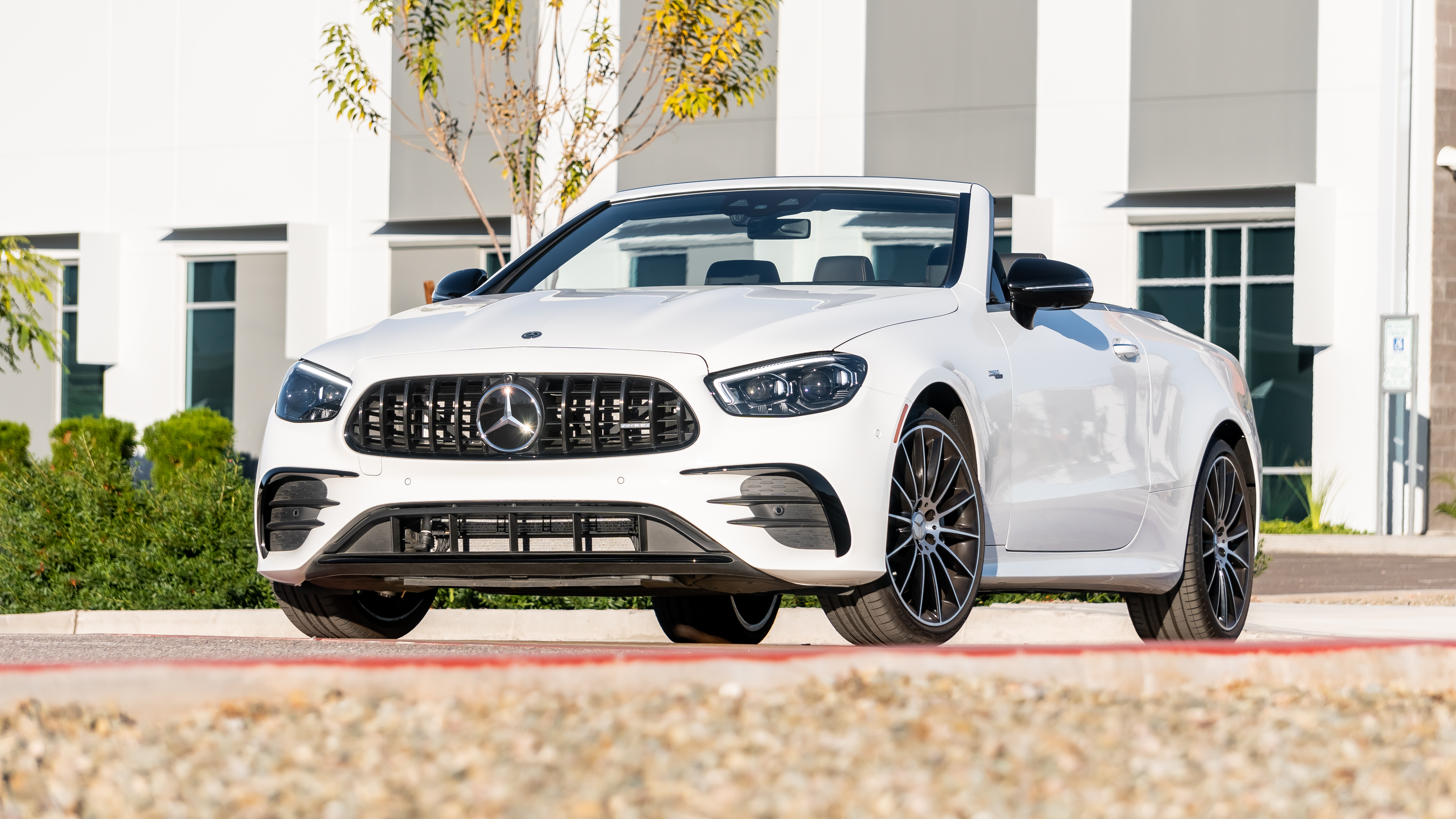 SOFTCORE AMG: 2021 MERCEDES-AMG E 53 CABRIOLET