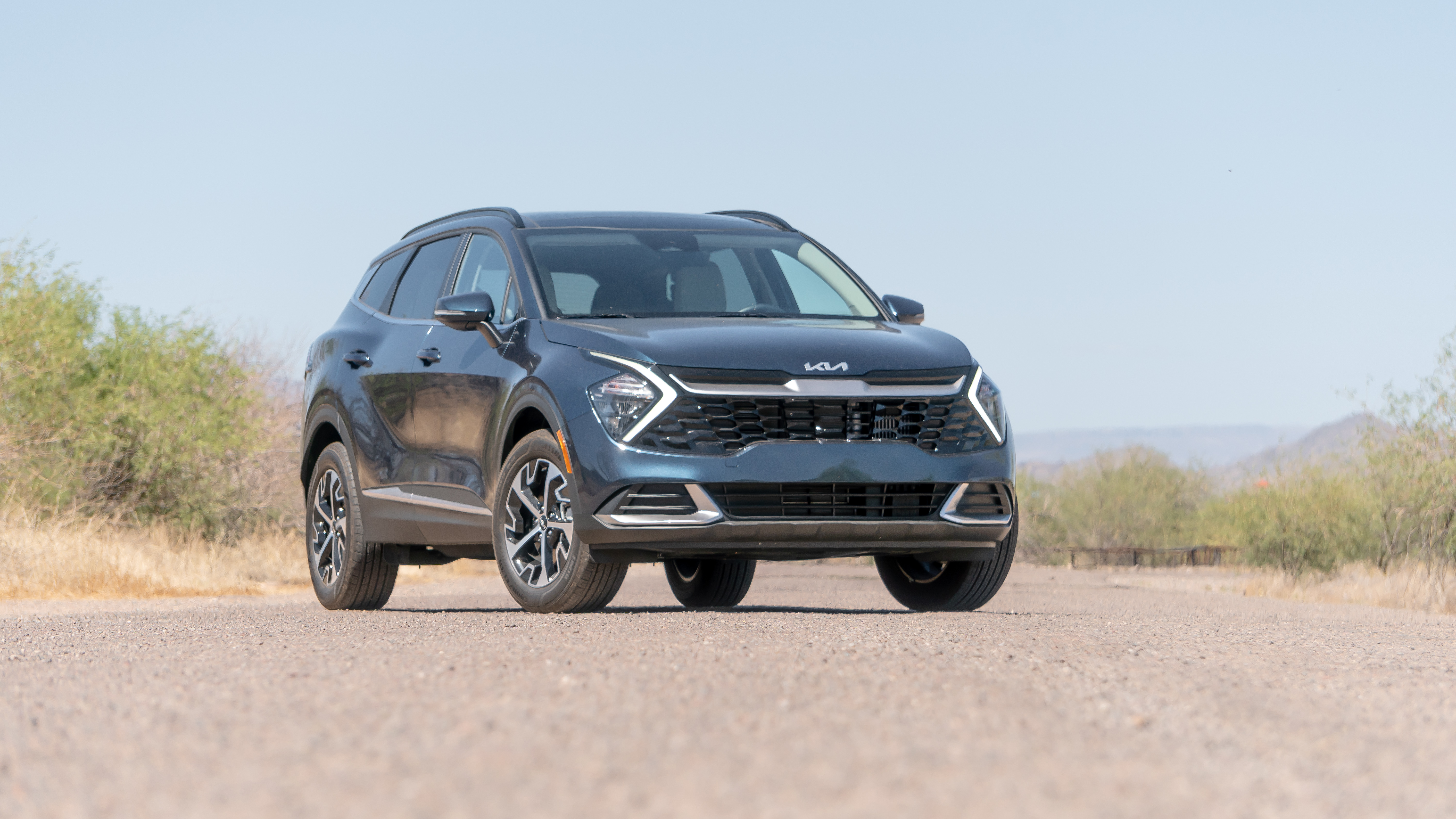 SMOOTH MOVES: 2023 KIA SPORTAGE HYBRID