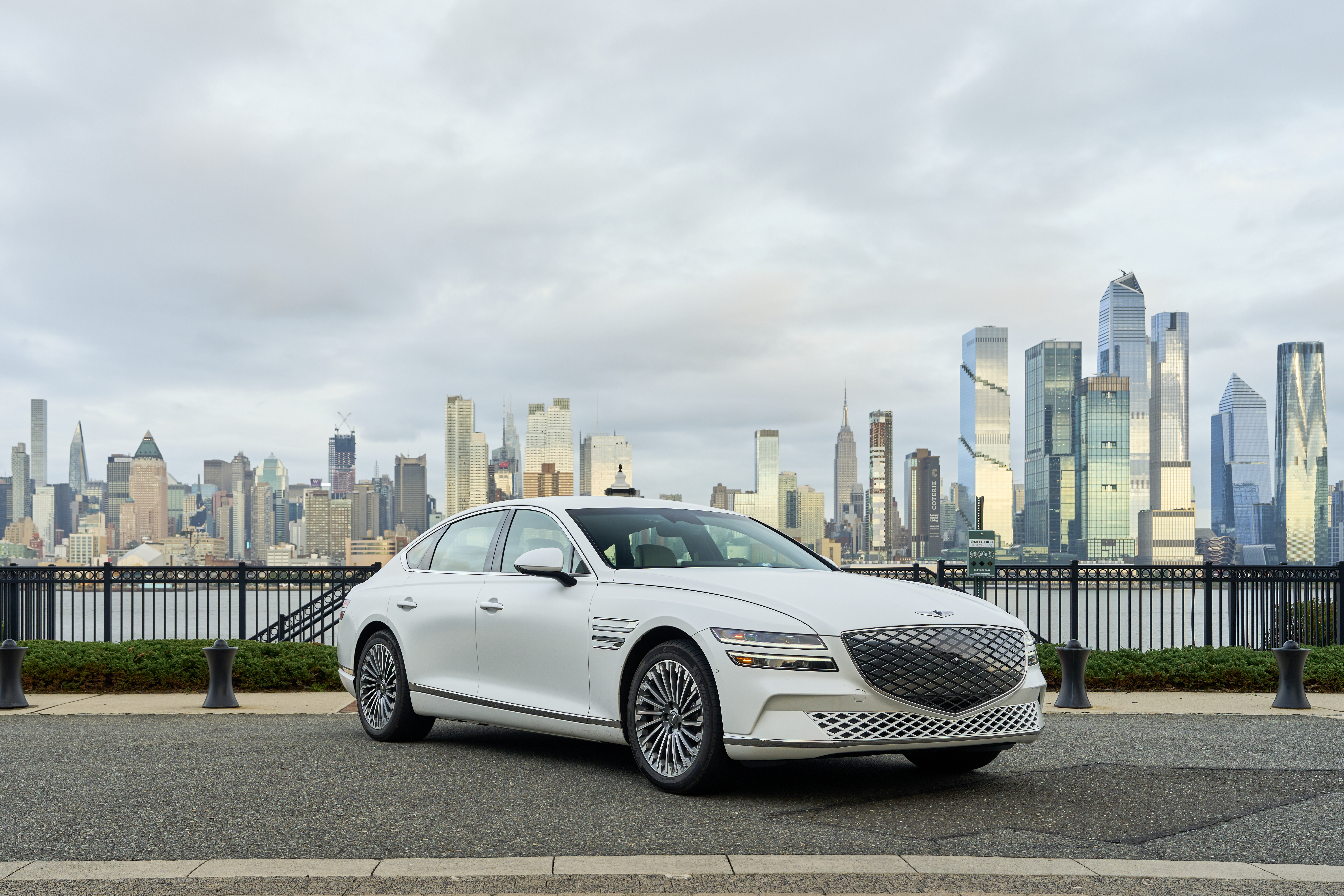 INNOVATION PURSUIT OF PERFECTION: 2023 GENESIS ELECTRIFIED G80